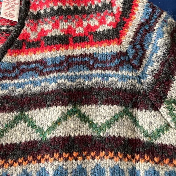 Classic Shetland wool cardigan from Lord and Taylor L. - Picture 6 of 7